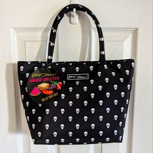 Betsey Johnson skull lunch tote